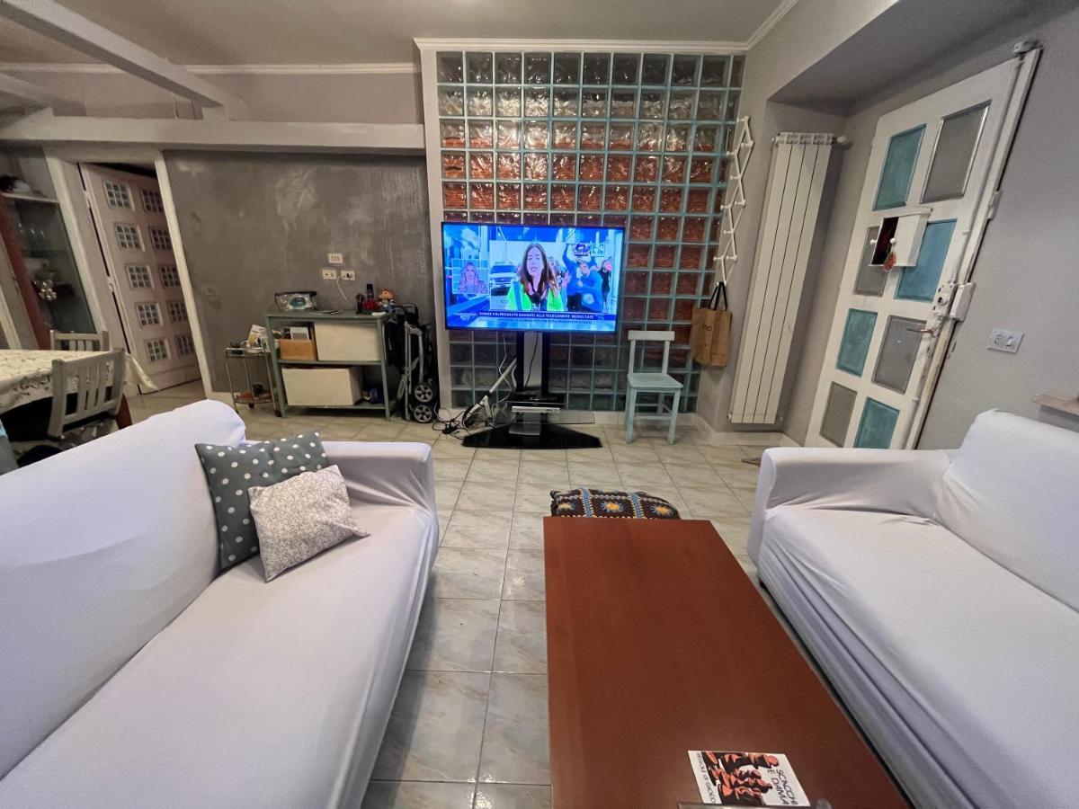 Affitto Due Camere, Due Bagni In Villa Róma Kültér fotó